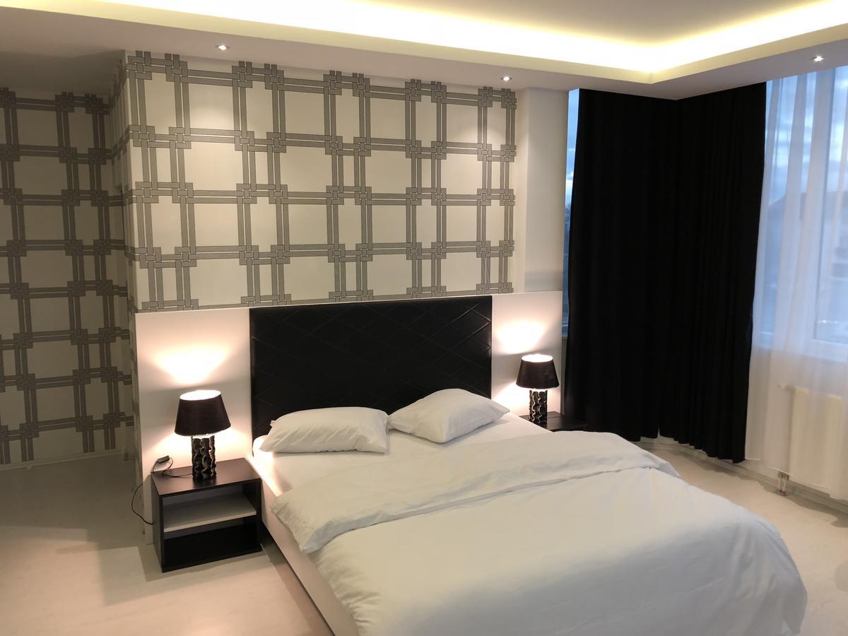 Hotel Antika Печ Екстериор снимка